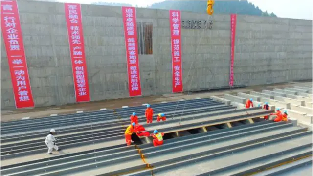 这项耗资10亿美元的项目2014年别宣布