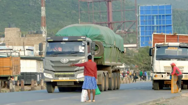 கென்யா, பெண்கள், சிறுமிகள், பாலியல் தொழில், பாலியல் வன்கொடுமை