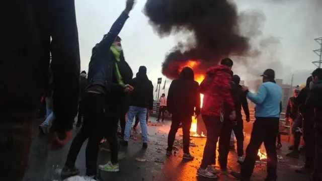 احتجاجات الوقود في إيران