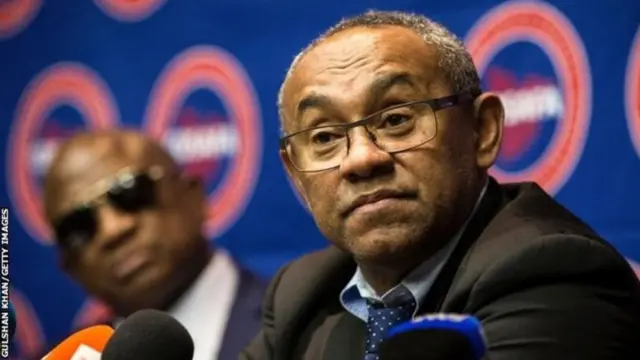 Il revient au président de la CAF, Ahmad, et à ses collaborateurs de décider de l'endroit où se jouera le match RDC-Liberia.