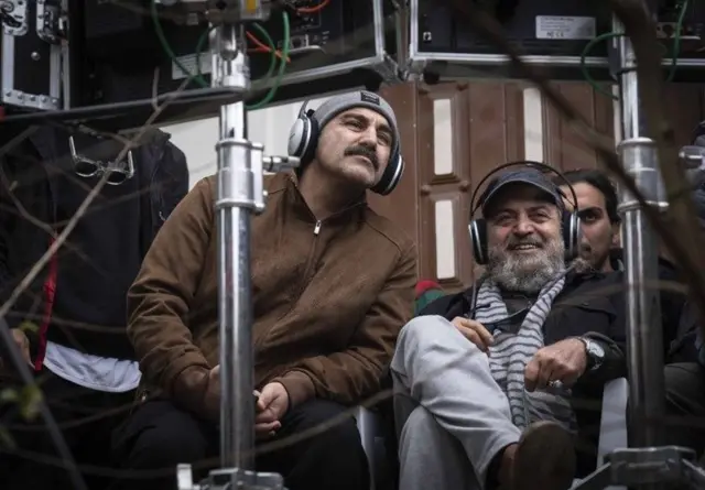 سیروس مقدم کارگردان و محسن تابنده مجری طرح و کارگردان هنری سریال پایتخت
