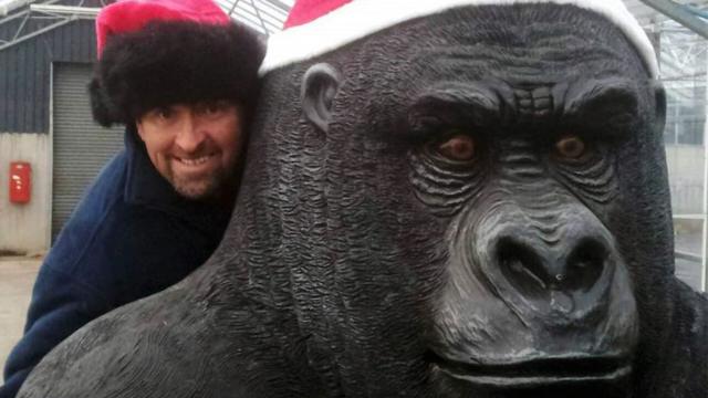 Gary the Gorilla statue stolen from Carluke garden centre