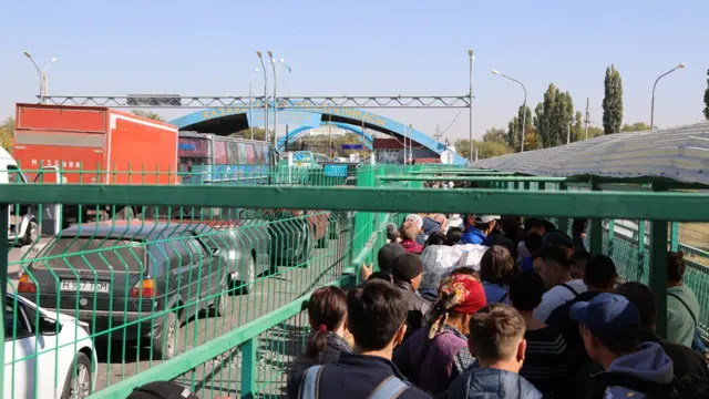 Кыргыз-казак чек арасында абал өзгөргөн жок