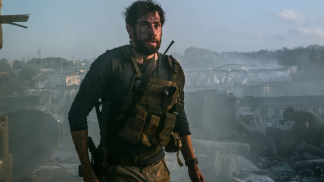 Scene from the movie 13 Hours: The Secret Soldiers of Benghazi