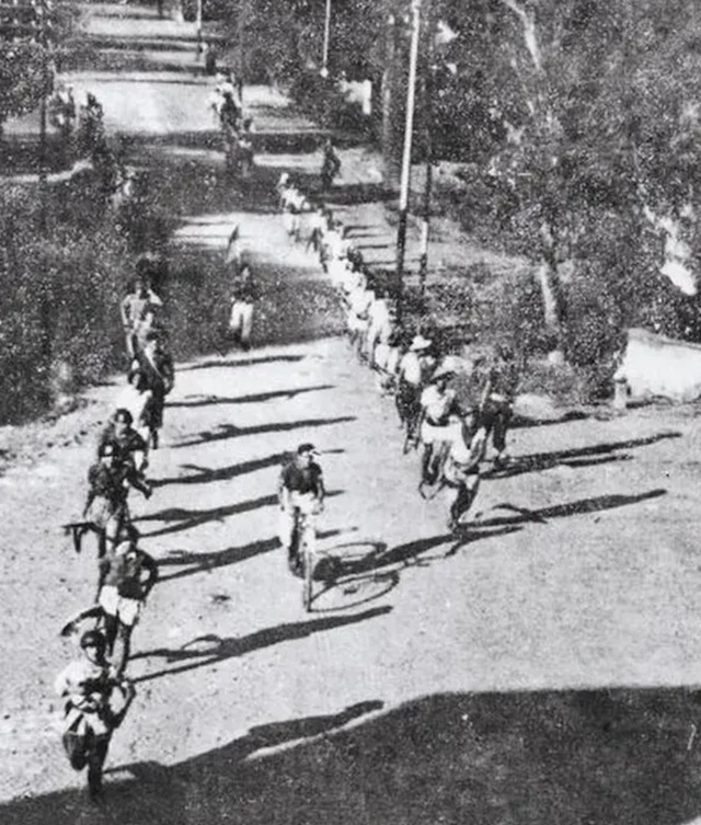 Pasukan TNI masuk ke Yogyakarta, 29 Juni 1949.