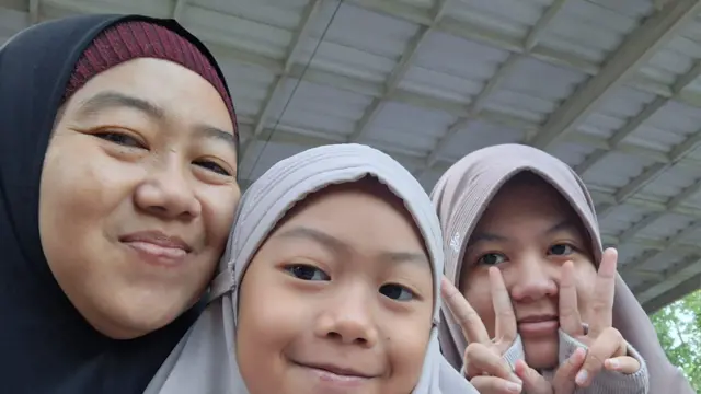 Wilda Nurlianti mempertanyakan kandungan nutrisi susu ikan yang dalam prosesnya masuk kategori Ultra-Processed Food (UPF).