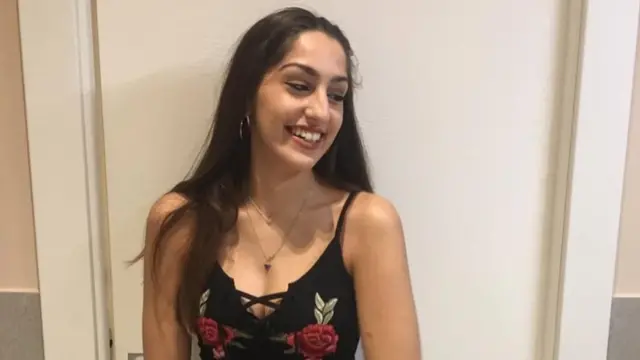 Natashja a trouvé du soutien auprès d'autres femmes souffrant de prolapsus, grâce aux échanges Internet.