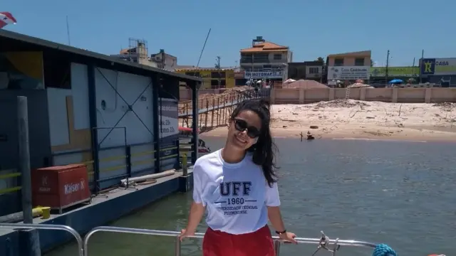 Izabella durante viagem ao Pará