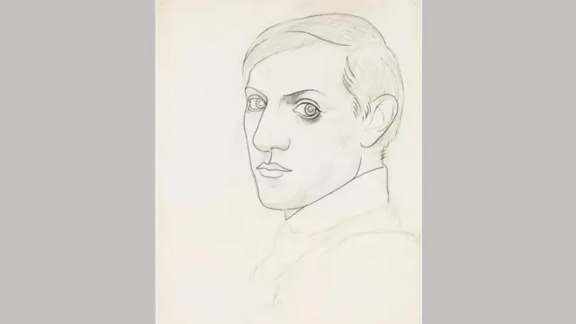 من بين المعروضات التي يضمها معرض "بيكاسو والورق" المُقام في الأكاديمية الملكية في لندن، بورتريه ذاتي يعود لعامو 1918 نُفِذَ بالفحم والقلم الرصاص