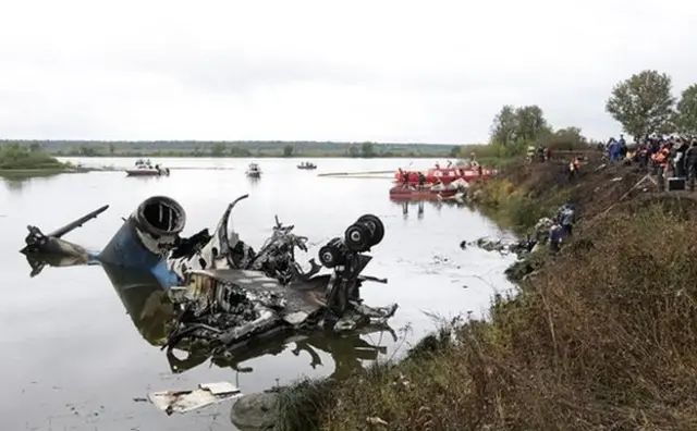 قطعه‌های هواپیما در اطراف رود تونوشنا پراکنده شد