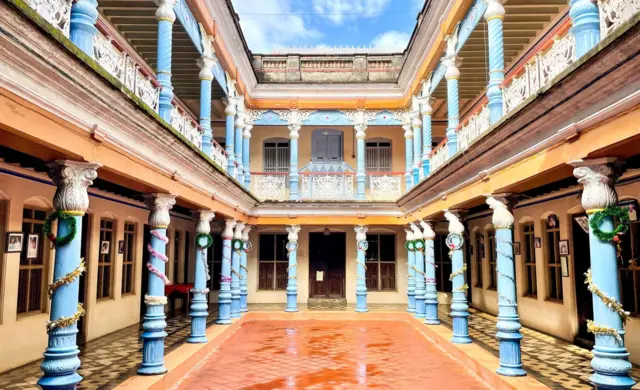 ચેટ્ટીનાડની 100 વર્ષ જૂની હવેલી