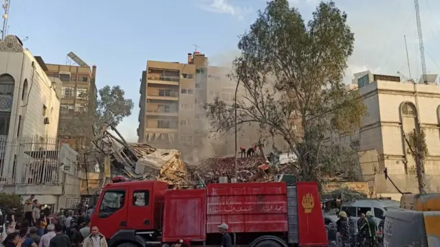 দামেস্কে কনস্যুলেটে হামলায় বেশ কয়েকজন জেনারেল নিহত হবার ঘটনা ইরানকে ক্ষুব্ধ করেছে