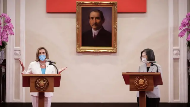 நான்சி பெலோசியின் தைவான் பயணம் சீனா - தைவான் பதற்றத்தை அதிரித்தது