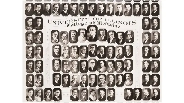 Dikensova (dole levo) bila je jedina crna žena u svojoj klasi od 175 svršenih studenata