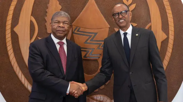 Nyuma y'uko ku cyumweru yari yakiriwe na Paul Kagame (iburyo) i Kigali