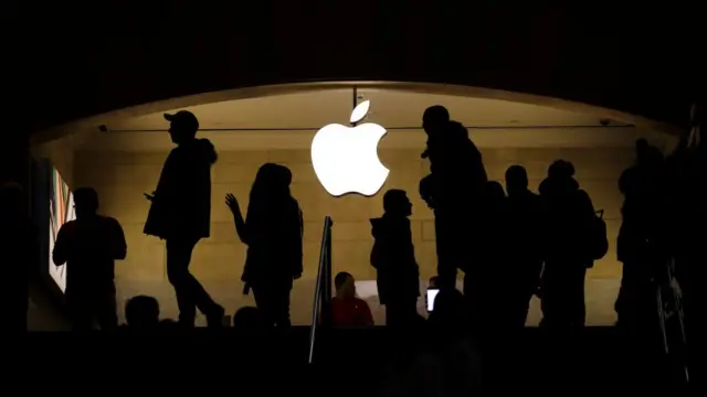 Apple надеется увидеть свет в конце туннеля