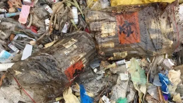 Tumpukan sampah rumah sakit
