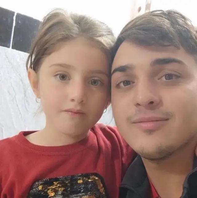 زانیار ابوبکری، از کشته شدگان اعتراضات زن، زندگی، آزادی در کنار باوان، دختر فرشته احمدی 