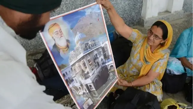 ਪੰਜਾ ਸਾਹਿਬ