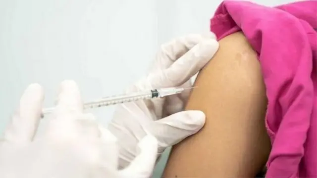 Krivoy Rogda transvestit bilan uchrashmoqchiman