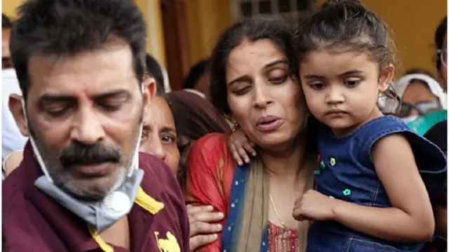 काश्मीर, कट्टरतावादी, काश्मीरी पंडित, शीख, हिंदू, मुस्लीम, शांतता, कलम 370