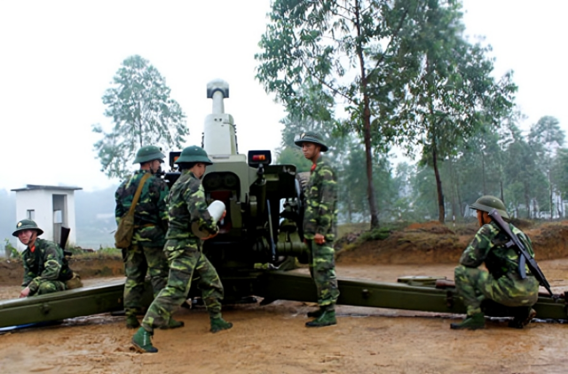 Huấn luyện sẵn sàng chiến đấu tại Lữ đoàn pháo binh 168 (Quân khu 2)