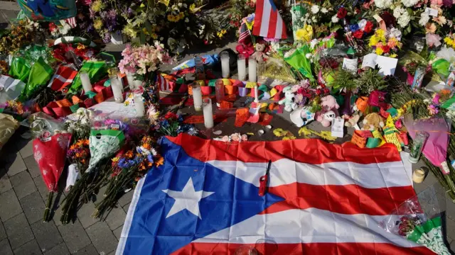 Homenaje a víctimas