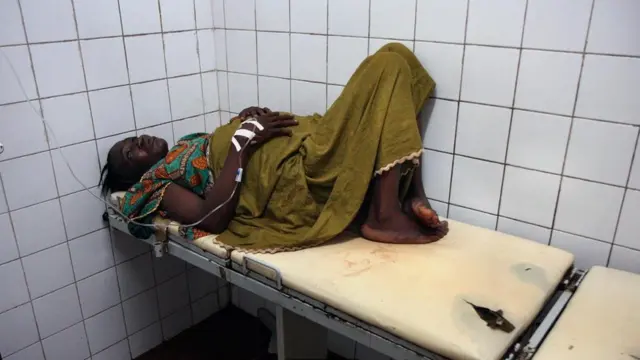 Kamara en un hospital de Sierra Leona.