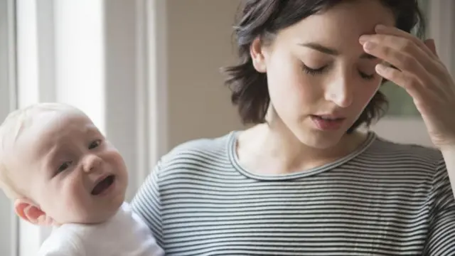 જોકે, મેનોપોઝ આગળ વધે તેમ માઈગ્રેનમાં ઘટાડો થતો જાય છે