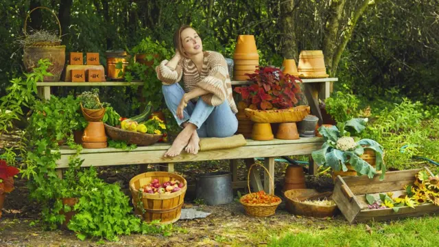 Tata Harper waxay qaar kamid ah badeecadaheeda kasoo saarta dawo dhireedka