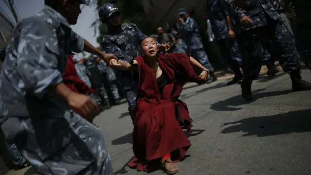 برخی از تبتی‌ها خواستار استقلال تبت از کشور چین هستند