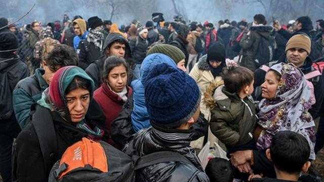 Сирийские беженцы на границе Греции и Турции