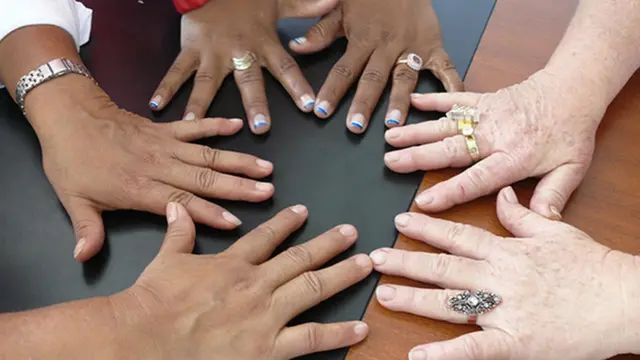 Mujeres colombianas en Ecuador