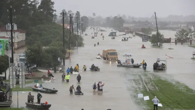 Inundações provocadas pelo furacão Harveyjogos que paga mesmo2017