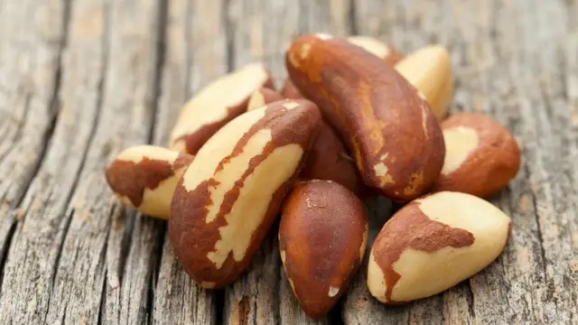Nueces de Brasil
