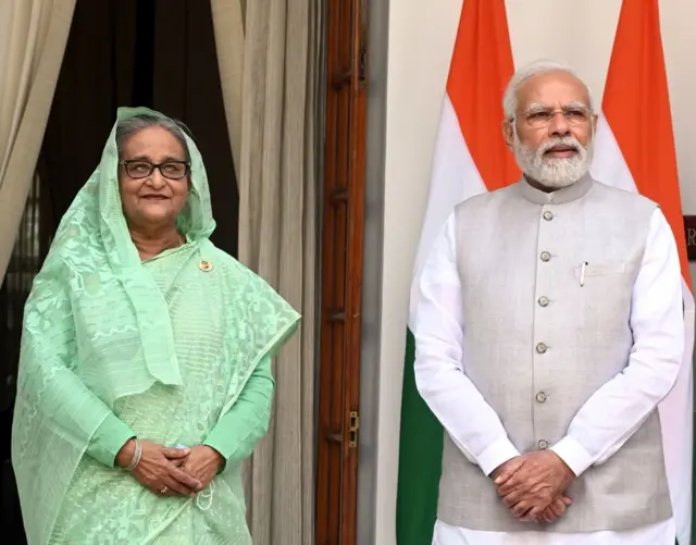 प्रधानमंत्री नरेंद्र मोदी के साथ बांग्लादेश की प्रधानमंत्री शेख हसीना
