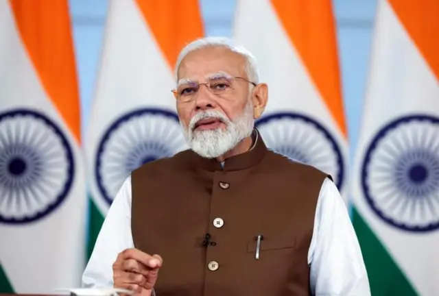 નરેન્દ્ર મોદી 