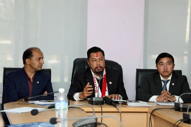 राष्ट्रिय खेलकुद परिषद्‌मा युवा तथा खेलकुदमन्त्री विराजभक्त श्रेष्ठ