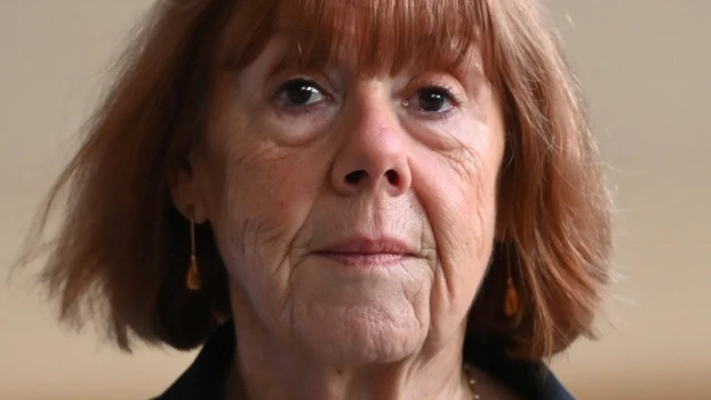 Minggu depan, 50 pria yang dituduh memperkosa Gisèle Pelicot akan menghadapi vonis pengadilan. 