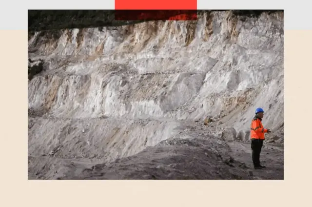 지난 2023년 리튬 수요는 30%, 희토류 수요는 15% 증가했다