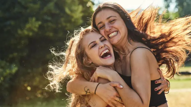 குணங்கள் கவர்ச்சியானவை