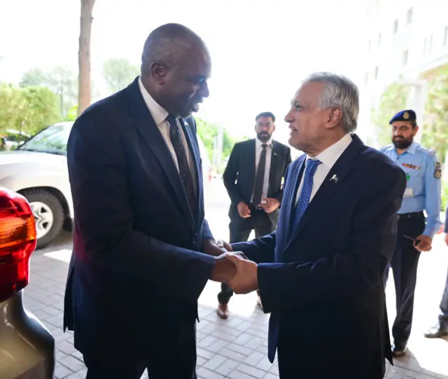 @ForeignOfficePk
