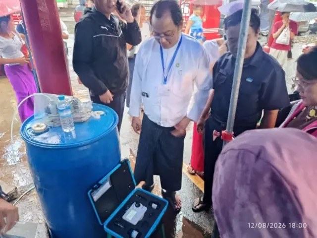 သြဂုတ် ၁၂ ရက်က အာဏာပိုင်တွေ ရေစစ်ဆေးတဲ့မြင်ကွင်း