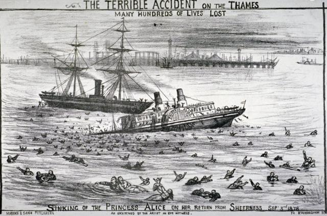 "爱丽丝公主号"刚在伦敦东南特里普科克角（Tripcock Point）转弯驶向伍利奇（Woolwich），就与"百威尔城堡号"相撞。两船相撞后，"爱丽丝公主号"几分钟内迅速下沉。随着它的尾端从水中升起，乘客纷纷落入肮脏浑浊的水中。