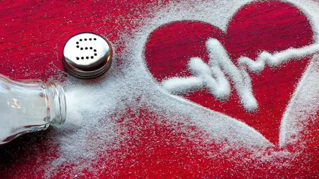 Nok shaklidagi qizlar porno