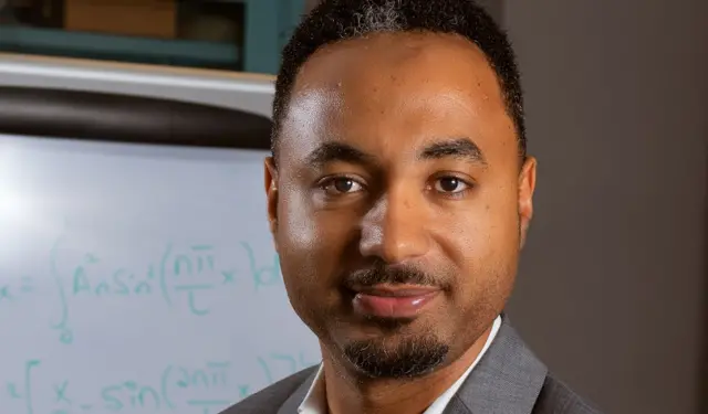 Dr Berhanu ayaa ku koray Itoobiya