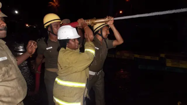 மீனாட்சி விஜயகுமார்