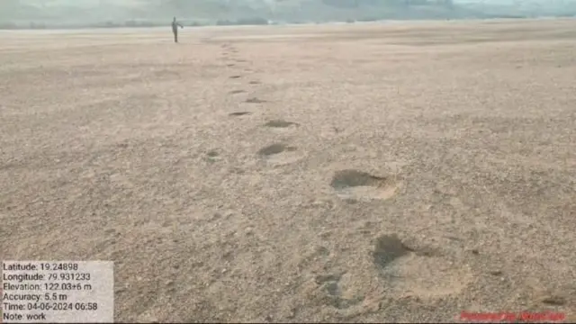 ఏనుగు పాదముద్రలు 