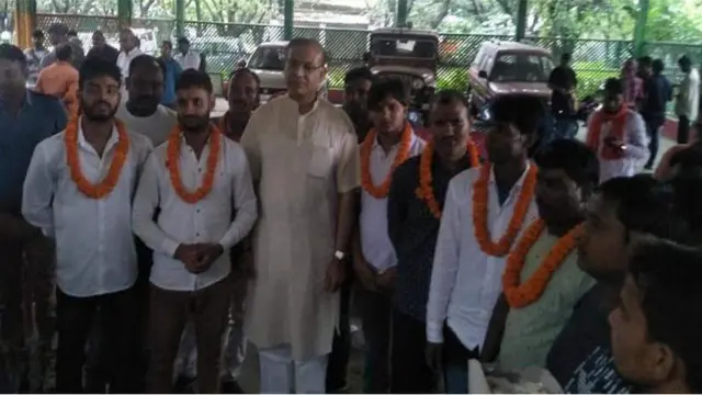 હત્યાના આરોપીઓ સાથે જયંત સિન્હા