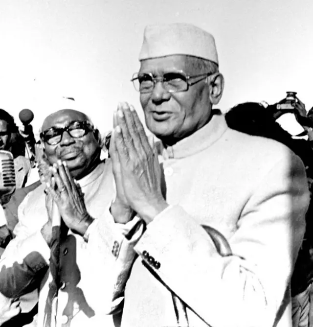 பாலியல் ஊழல் 